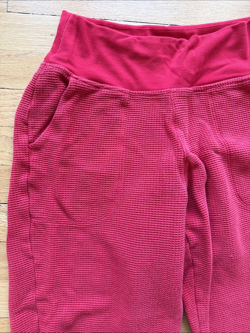 Athleta Red Cropped Knit Jogger Pants - Picture 2 of 3